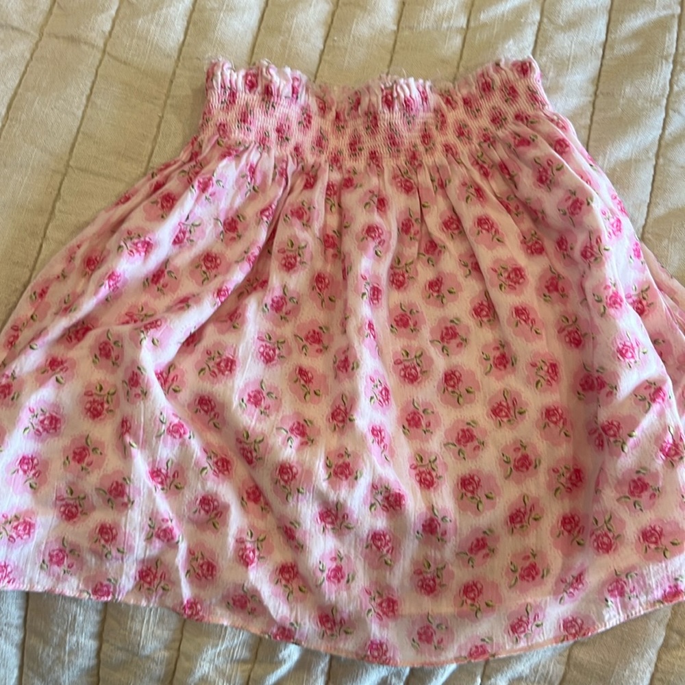 Light pink mini skirt with pink flowers